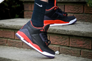 Alternative view of Giày Nike Air Jordan 3 Retro 'Crimson' 136064-005