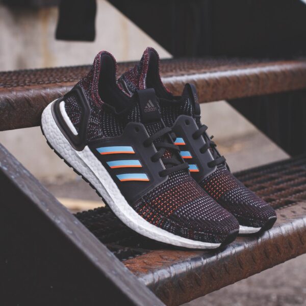 Giày Adidas Ultra Boost 19 'Black Glow' G54011 - Ảnh 2