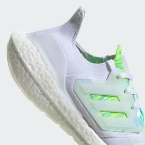 Giay Adidas Ultraboost 22 'White Green' GX5926