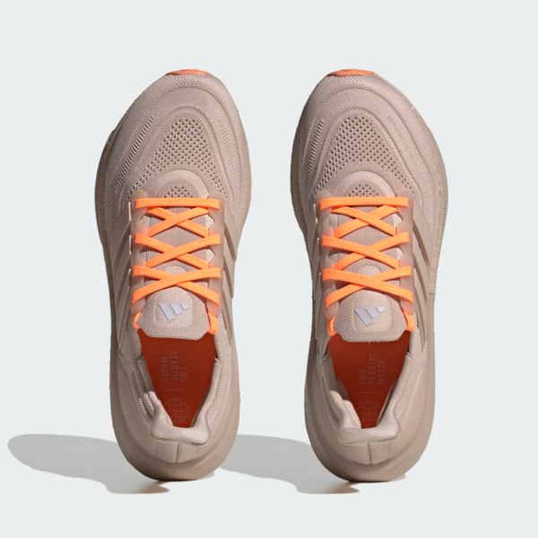 Giay Adidas UltraBoost Light 'Wonder Taupe' HQ6343