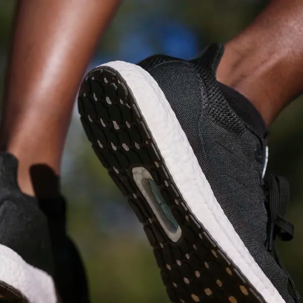 Giày Adidas UltraBoost 'Made To Be Remade Black' GY0363 - Ảnh 3