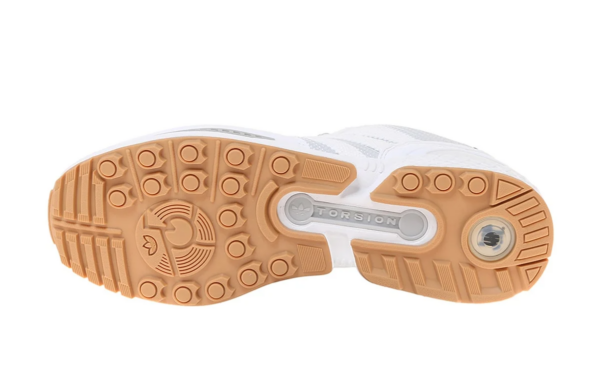 Giày Adidas Undefeated x Neighborhood x ZX 8000 'White Gum' Q47205 - Ảnh 3