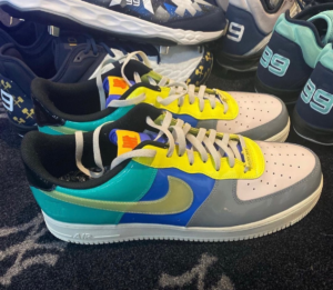 Giay Nike Undefeated x Air Force 1 Low 'Community' DV5255-001