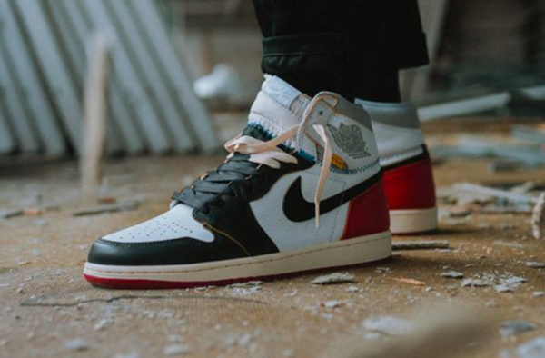 Giày Nike Union LA x Air Jordan 1 Retro High NRG 'Black Toe' BV1300-106 - Ảnh 4