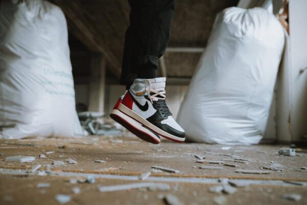 Giày Nike Union LA x Air Jordan 1 Retro High NRG 'Black Toe' BV1300-106 - Ảnh 7