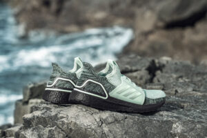 Alternative view of Giày Adidas UltraBoost 19 'Linen Green' F34075