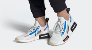 Alternative view of Giày Adidas Wmns NMD_R1 Spectoo 'Cloud White' FZ3209