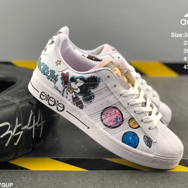 Giày Adidas Kasing Lung x Disney x Superstar 'Labubu Mickey Mouse' GZ8839 - Ảnh 5