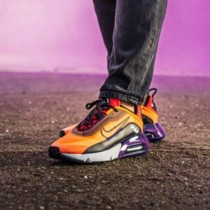 Alternative view of Giày Nike Air Max 2090 'Magma Orange' BV9977-800