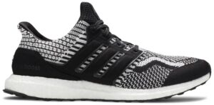 Giày Adidas UltraBoost 5.0 DNA 'Black White' FY9348