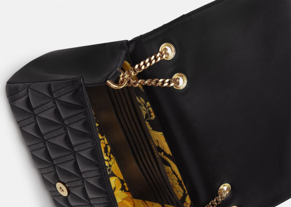 Túi Versace Virtus Quilted Nappa Leather Shoulder Black DBFH822-D2NTRT-DNMOV - Ảnh 6