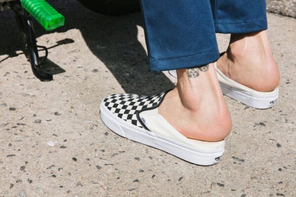 Giày Vans CheckerBoard Mule Slip On 'White Black' VN004KTEO1 - Ảnh 2