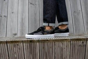 Alternative view of Giày Vans Old Skool Gore-Tex Black Lemon VN0A4V9W2TE