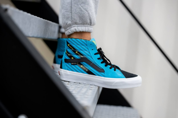 Giày Vans Sk8-Hi Gore-Tex Hawaian 'Ocean Black-True White' VN0A4V9X2UL - Ảnh 2