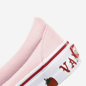 Giay Vans Classic Slip-On 'Strawberry' VN0A33TB44L