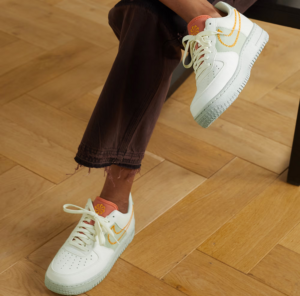 Alternative view of Giày Nike Air Force 1 Next Nature 'Coconut Milk' DR3101-100