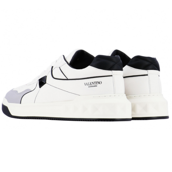 Giày Valentino One Stud Low Top Nappa White Black WY2S0E71-NWN-0N2 - Ảnh 5