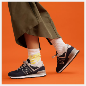 Alternative view of Giày New Balance 574 Classic 'Navy Blue' WL574EVN