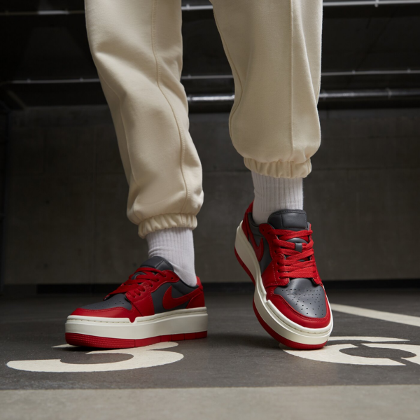 Giay Nike Air Jordan 1 Elevate Low SE 'Dark Grey Red' DH7004-006
