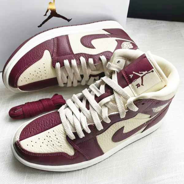 Giày Nike Air Jordan 1 Mid 'Split Beach Cherrywood Red' DR0501-200 - Ảnh 3