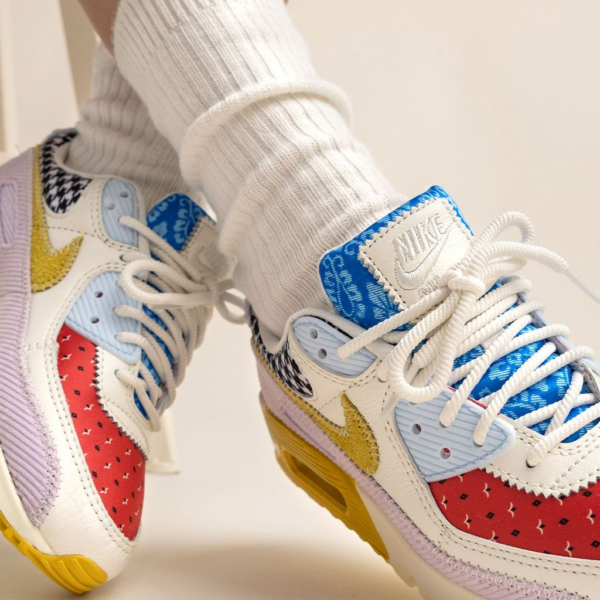 Giay Nike Air Max 90 'Patchwork' DM8075-100