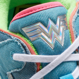 Alternative view of Giày Reebok Workout Plus 'DC Wonder' FW6230