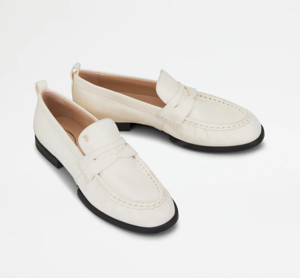 Giày Tod's Woman White Loafers in Leather XXW02E0EC60PHXC016 - Ảnh 3