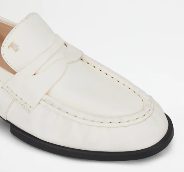 Giày Tod's Woman White Loafers in Leather XXW02E0EC60PHXC016 - Ảnh 6