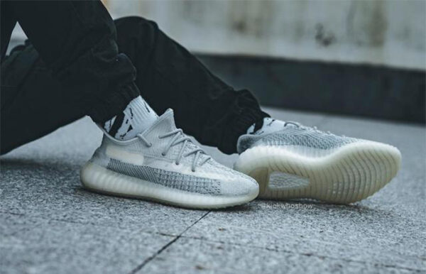Giày Adidas Yeezy Boost 350 V2 'Cloud White Non-Reflective' FW3043 - Ảnh 3