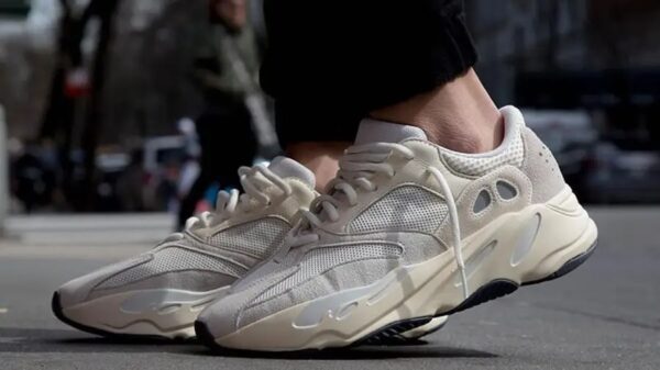 Giày Adidas Yeezy Boost 700 'Analog' EG7596 - Ảnh 5