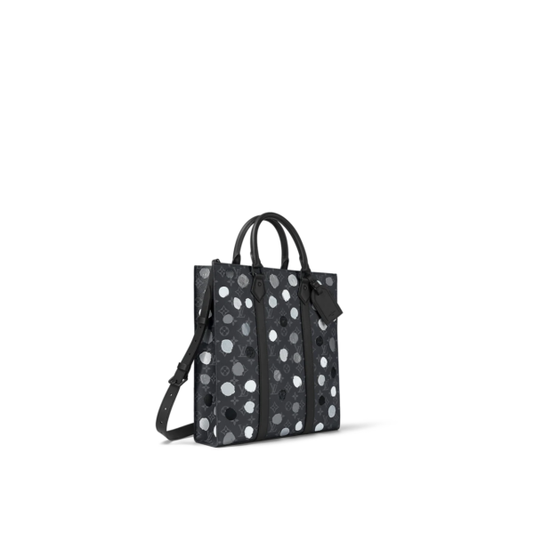 Tui Louis Vuitton x YK Sac Plat Bag 'Black Silver' M46404