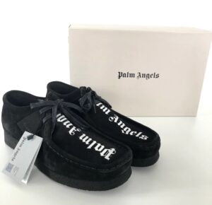 Giay Clarks x Palm Angels Suede Wallabee 'Black' 261-56815