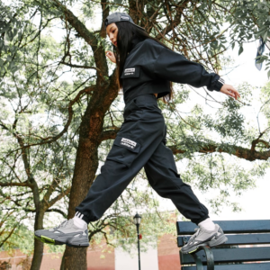 Alternative view of Giày Adidas Wmns Falcon 'Grey' EE5115