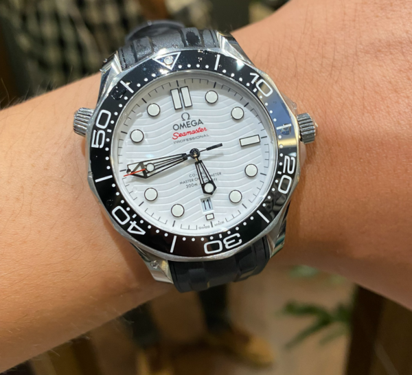 Đồng Hồ Omega Seamaster Automatic 'Black' 210-32-42-20-04-001 - Ảnh 5