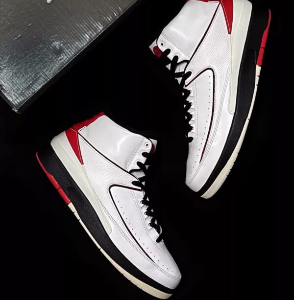 Giày Nike Air Jordan 2 Retro QF 'Varsity Red' 2010 395709-101 - Ảnh 5