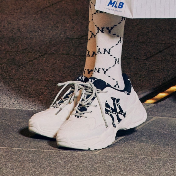 Giay MLB Big Ball Chunky Diamond Monogram NY 'White Black' 3ASHCDM2N-50BKS
