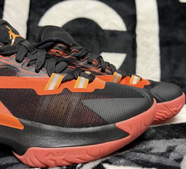 Giày Nike Naruto x Jordan Zion 1 SP PF 'Nine Tails' DQ5569-086 - Ảnh 3