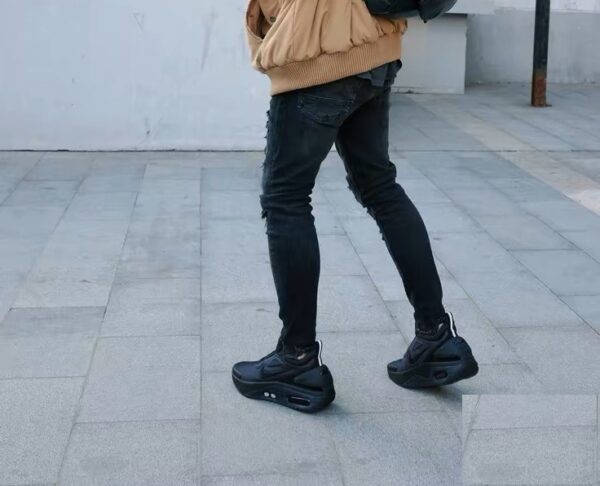 Giày Nike Adapt Auto Max 'Triple Black' CZ6800-002 - Ảnh 2