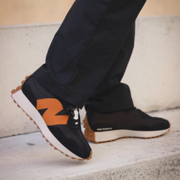 Giày New Balance 327 'Black Orange' MS327HN1 - Ảnh 4