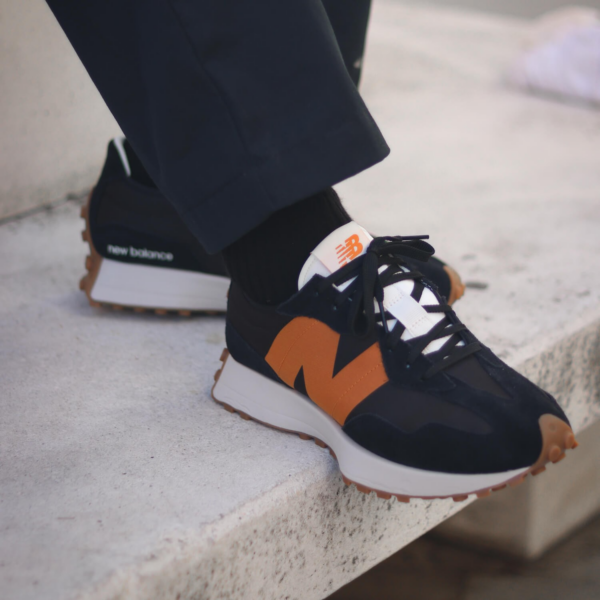 Giày New Balance 327 'Black Orange' MS327HN1 - Ảnh 3