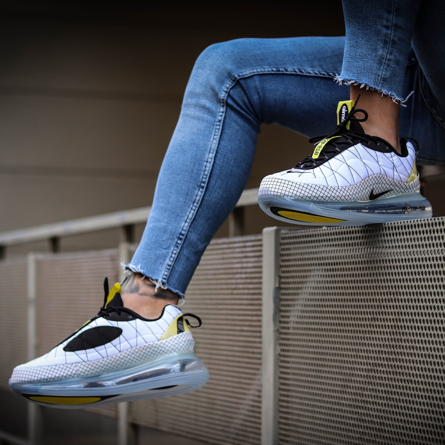 Giày Nike Air Max 720 818 'Yellow' CI3871-100 - Ảnh 5