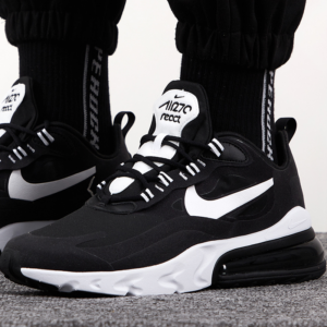 Giay Nike Air Max 270 React 'Black White' DJ0032-011