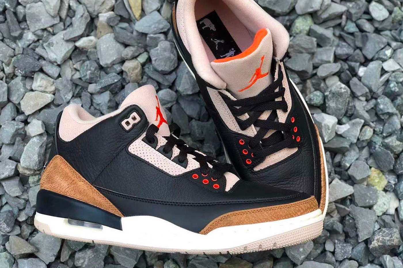 nhung-hinh-anh-dau-tien-cua-phien-ban-air-jordan-3-