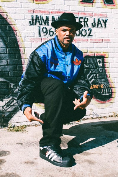 Run-DMC và Adidas Originals kỷ niệm lịch sử Hip-hop với bộ sưu tập mới Hinh anh 2: Run-DMC va Adidas Originals ky niem lich su Hip-hop voi bo suu tap moi
