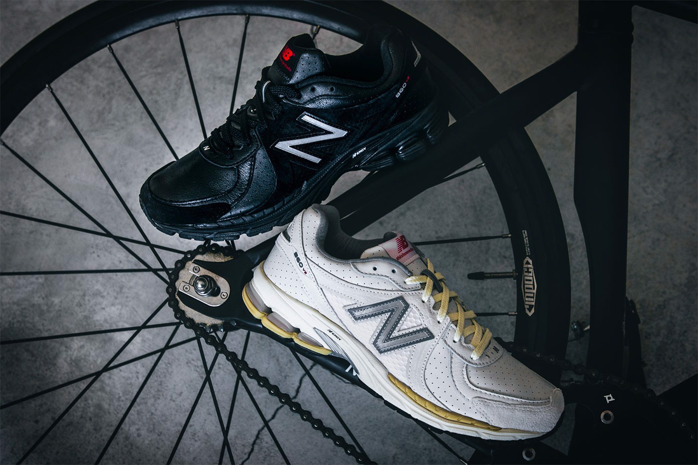 hinh-anh-chinh-thuc-cua-phien-ban-thisisneverthat-x-new-balance-860-v2