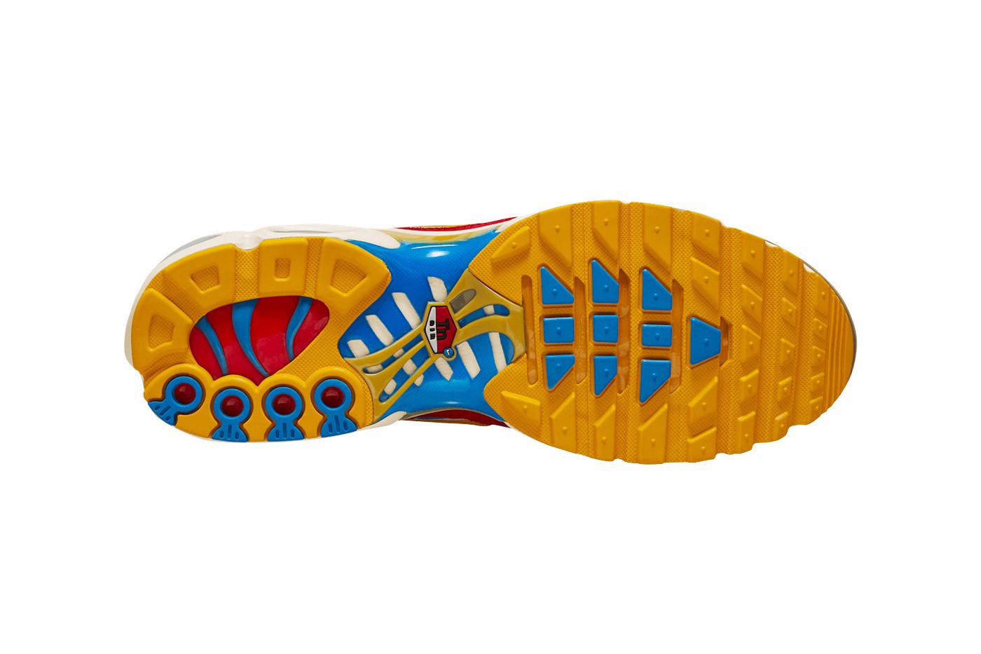 nike-phat-trien-hai-bien-the-retro-moi-cua-air-max-plus-se