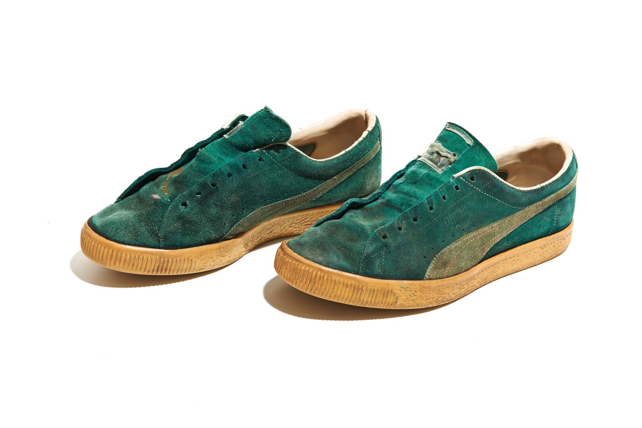 cach-ma-van-hoa-giay-the-thao-thong-tri-the-gioi