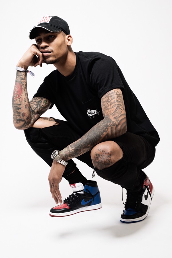 su-giao-thoa-giua-ju-working-on-projects-va-nike-sky-force