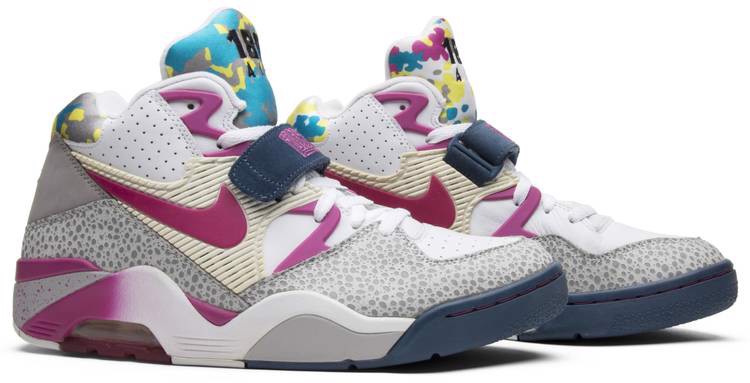 Hinh anh 4: Frank Cookie va moi nhan duyen ki la cung Union x Nike Air Force 180