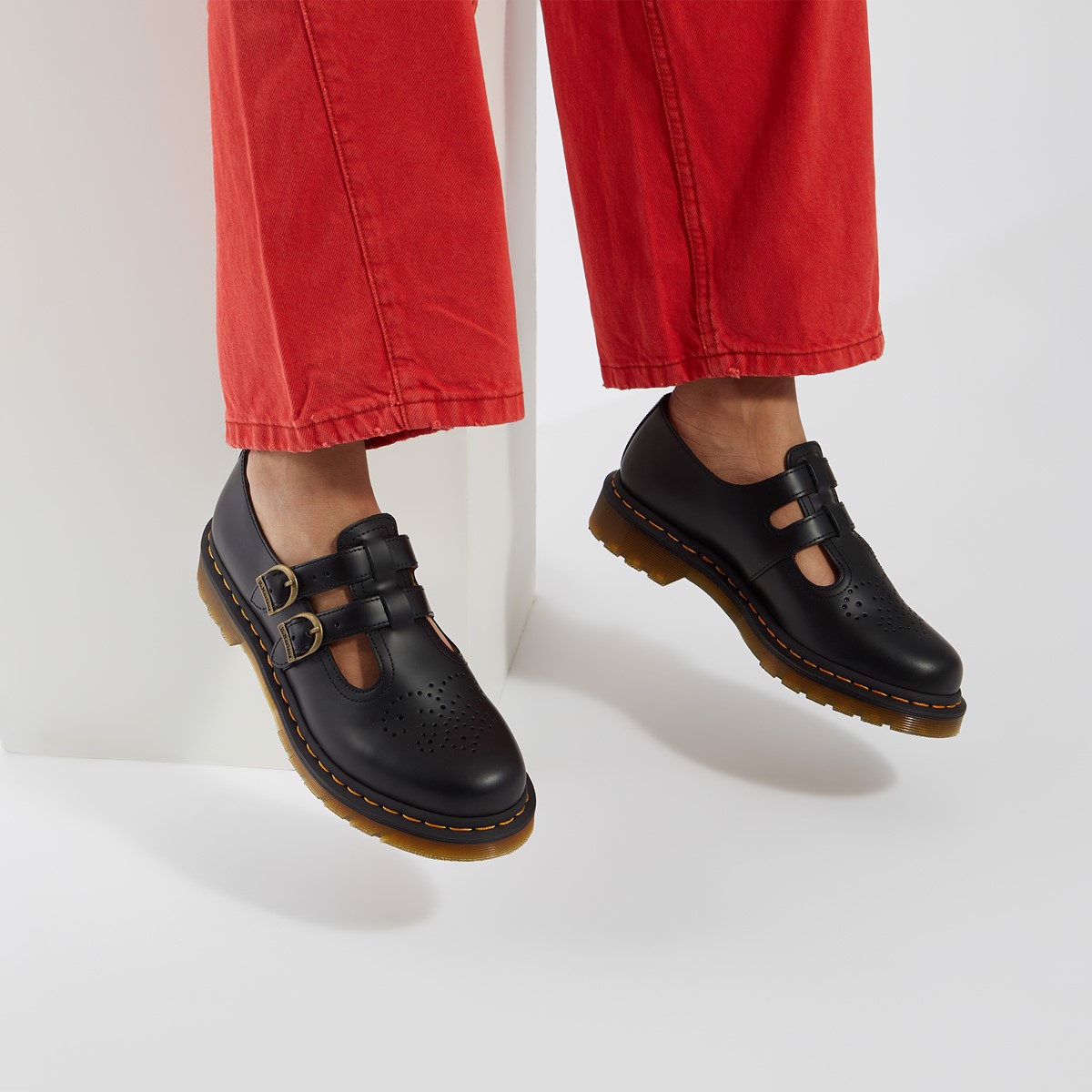 dr-martens-cac-phong-cach-va-thiet-ke-da-tao-nen-lich-su